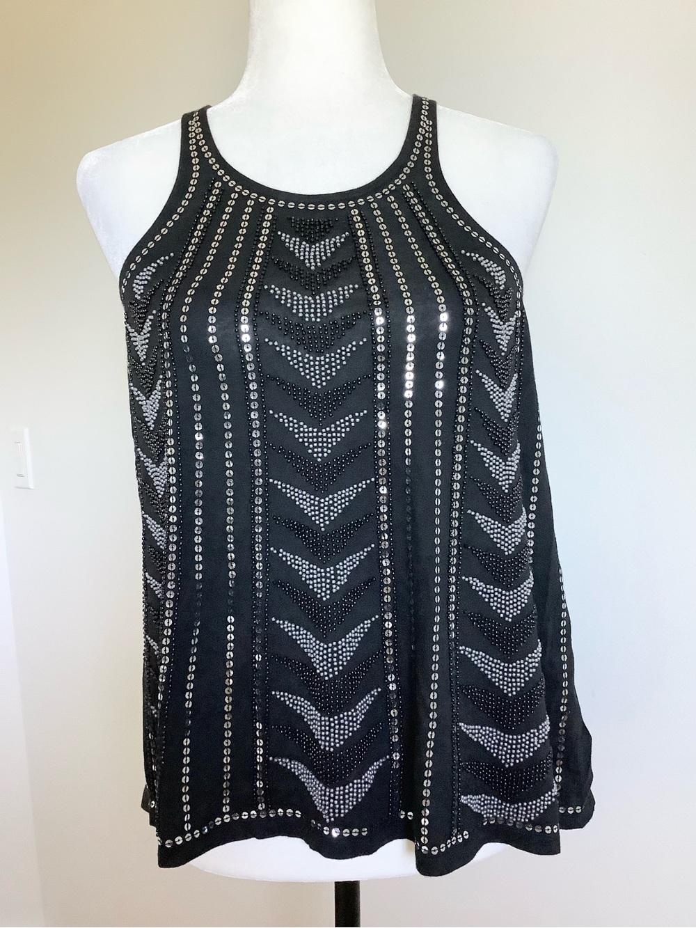 NEW Express Black Sequined Beaded Chevron Halter Tank Top Women’s Sz. S